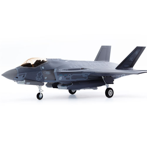 [1/72] 12561 F-35A &quot;Seven Nation Air Force&quot;(Released May,2019)
